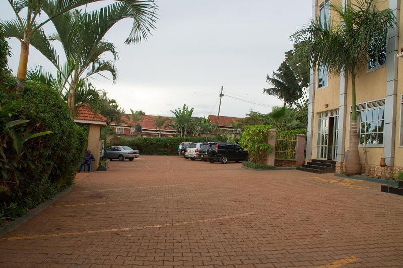 Sheron Kampala Kültér fotó